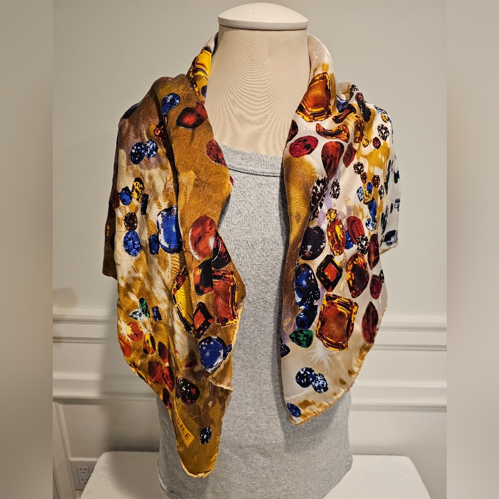 Vintage🔥🔥HOST PICK🔥🔥 Basile Silk Scarf